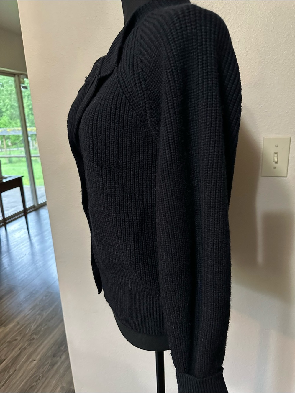 Banana Republic Black Ribbed Button-Front Cardigan Medium - Picture 4 of 9